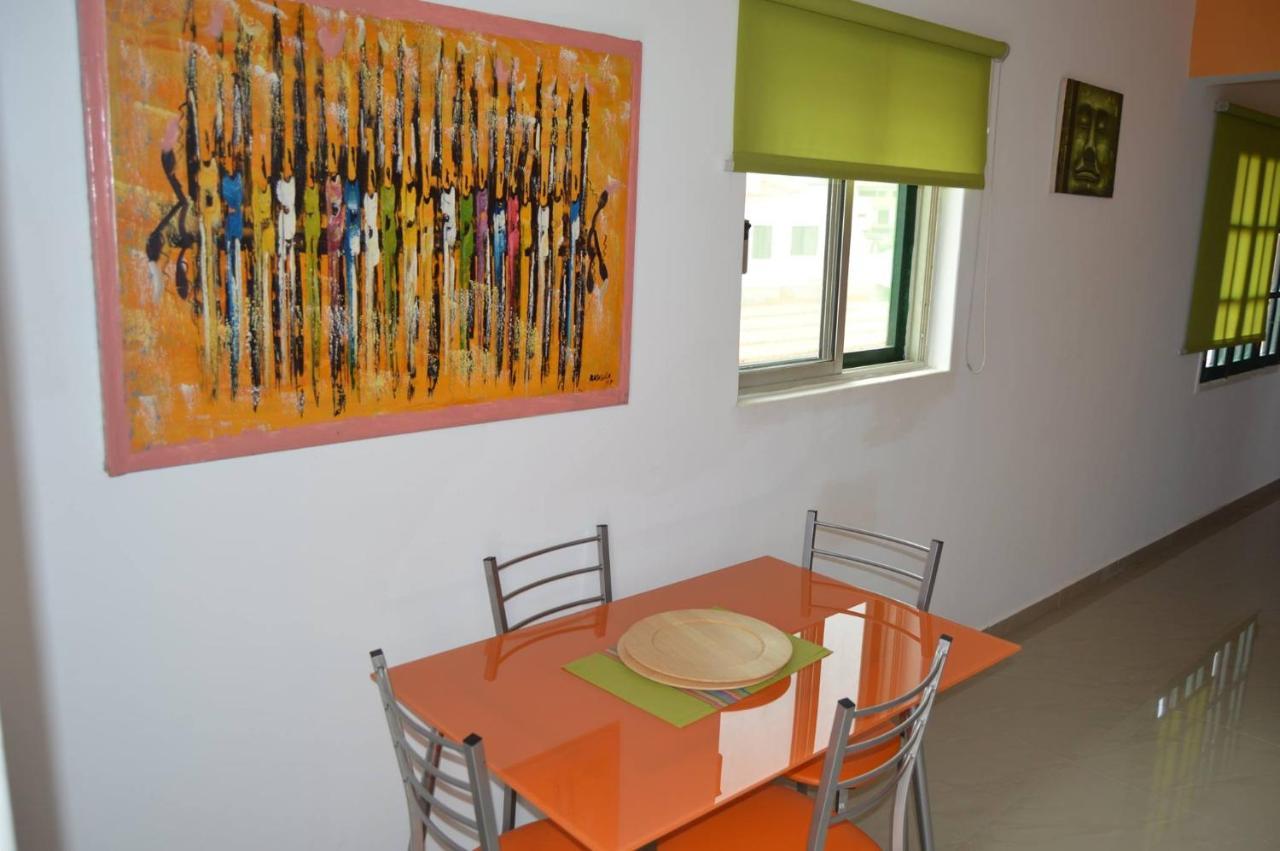 Apartamento T1 Mobiliado Com Wi-Fi Praia Kültér fotó